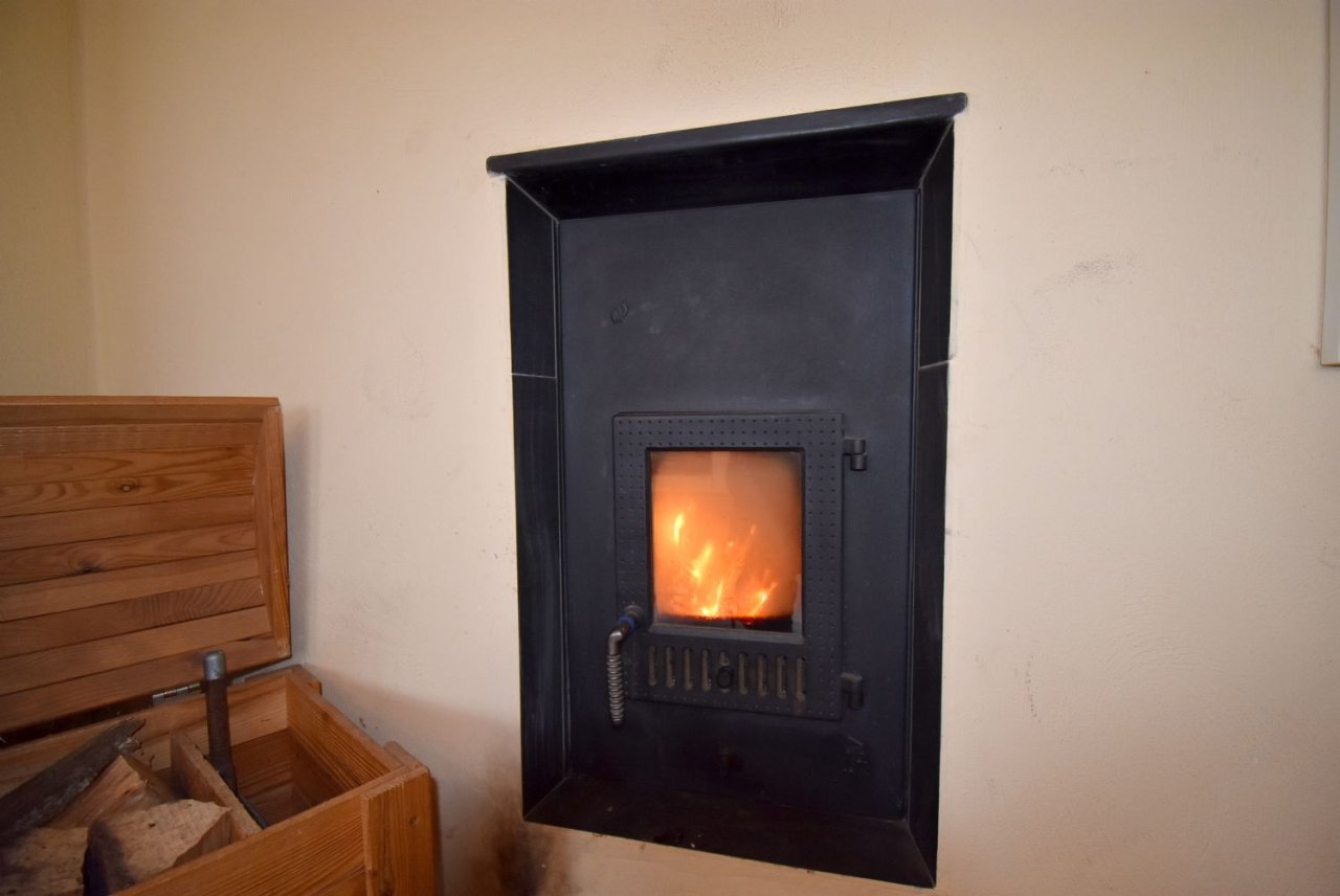 Sanierter Hof mit Pelletheizung, eigenem Brunnen, in Alleinlage mit 7,5 ha Eigenland in Dithmarschen