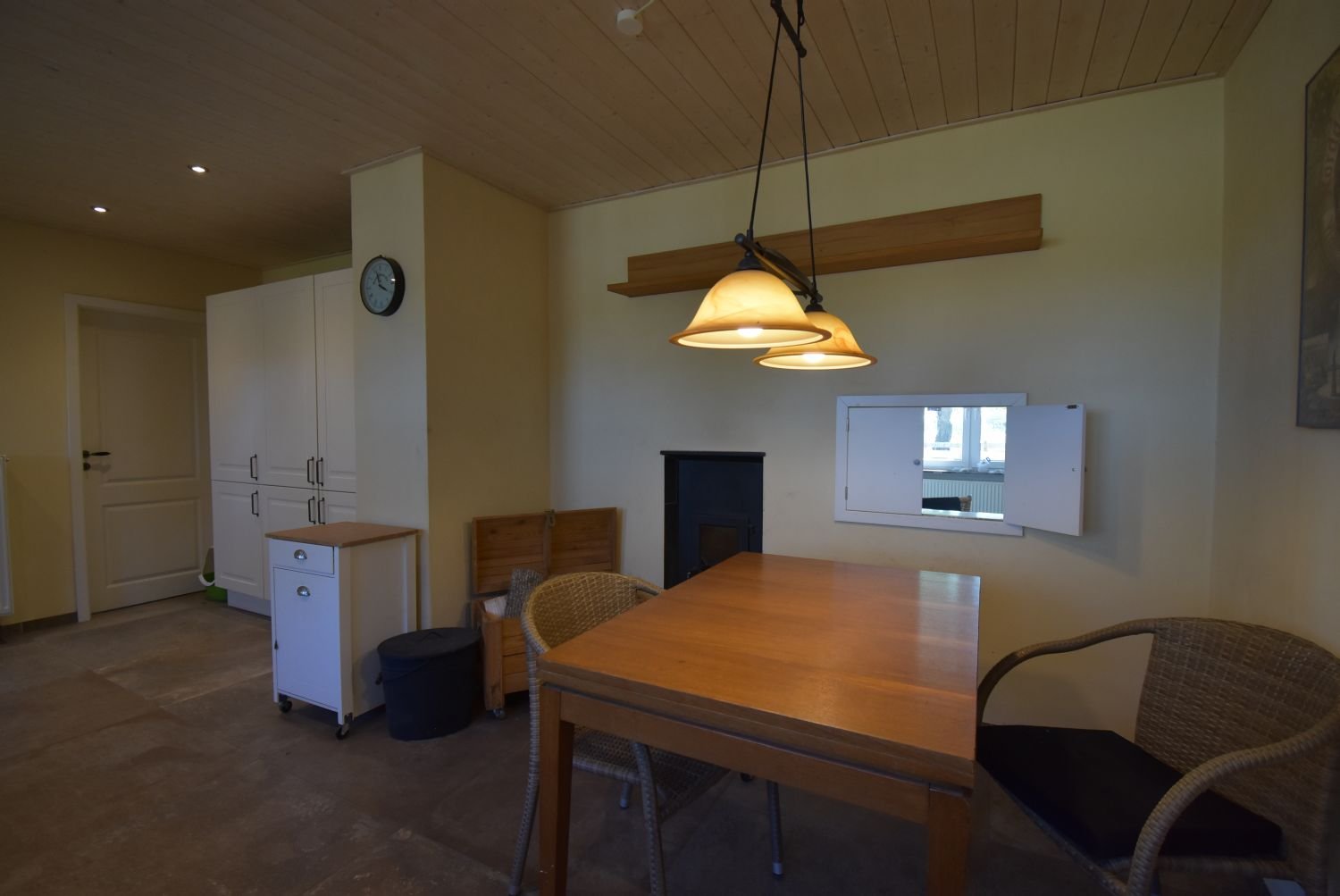 Sanierter Hof in Alleinlage mit 7,5 ha Eigenland in Dithmarschen