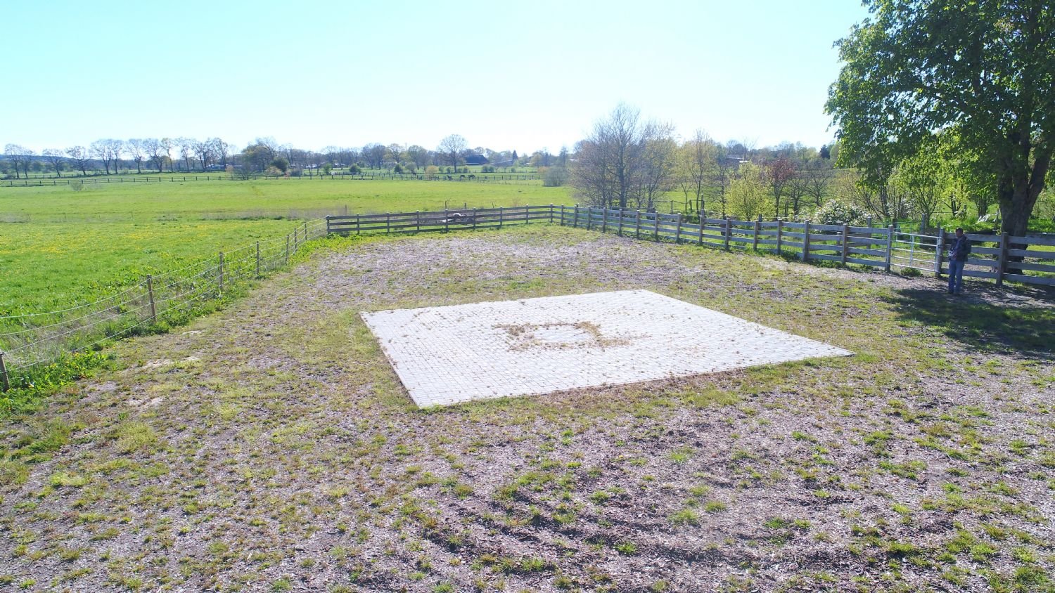 Sanierter Hof in Alleinlage mit 7,5 ha Eigenland in Dithmarschen