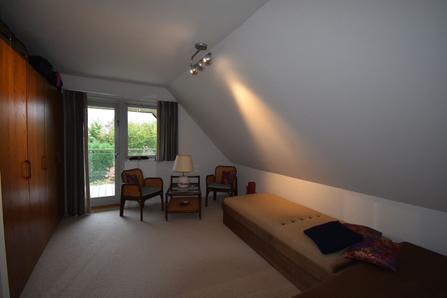 Großes, familienfreundliches Haus in Sackgassenlage in Schleswig