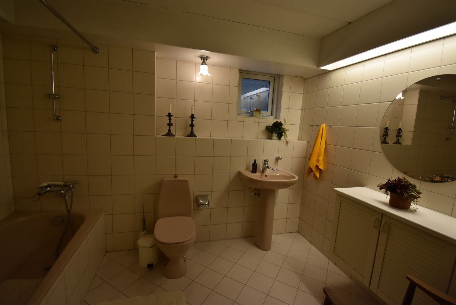 Großes, familienfreundliches Haus in Sackgassenlage in Schleswig