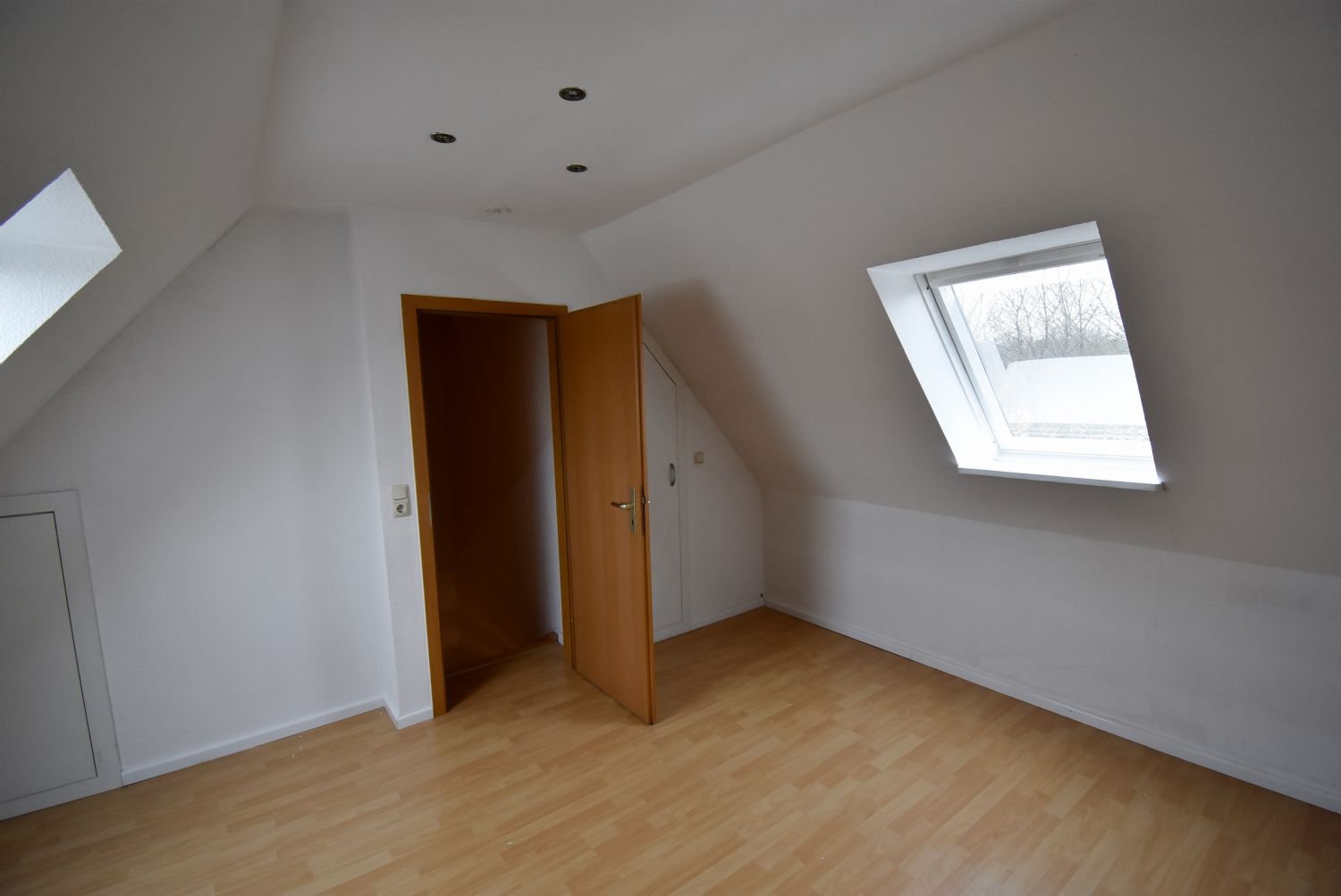 Charmante Doppelhaushälfte in Osterrönfeld