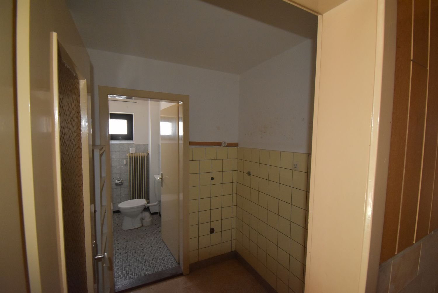 Großes Haus mit Einliegerwohnung in Westerrönfeld